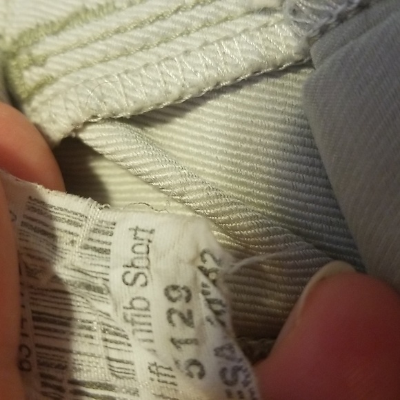 Kuhl Amphib short 10" inseam size 32 khaki - Picture 3 of 6